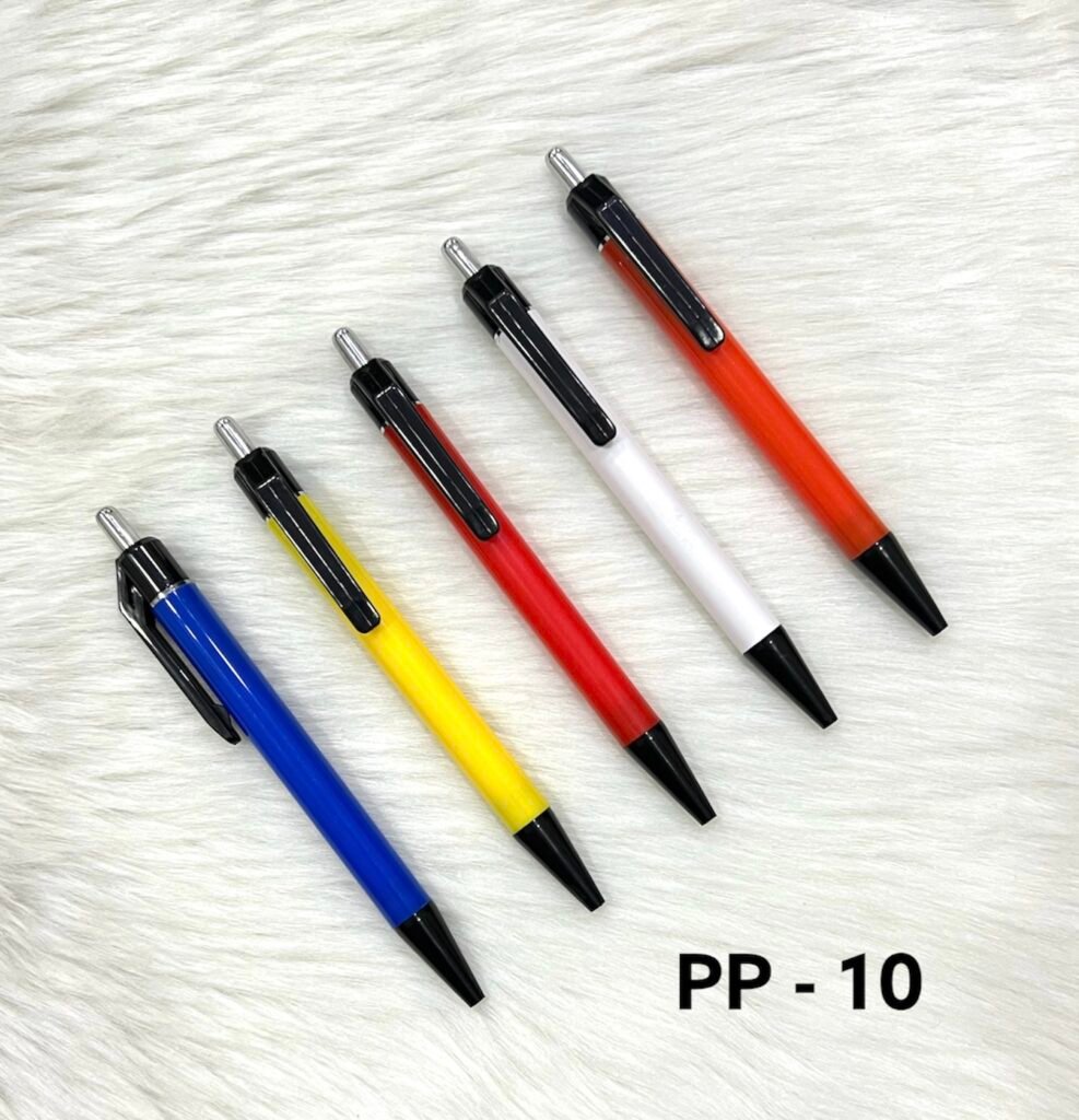 Colorful retractable plastic ball pens with black clip PP-10
